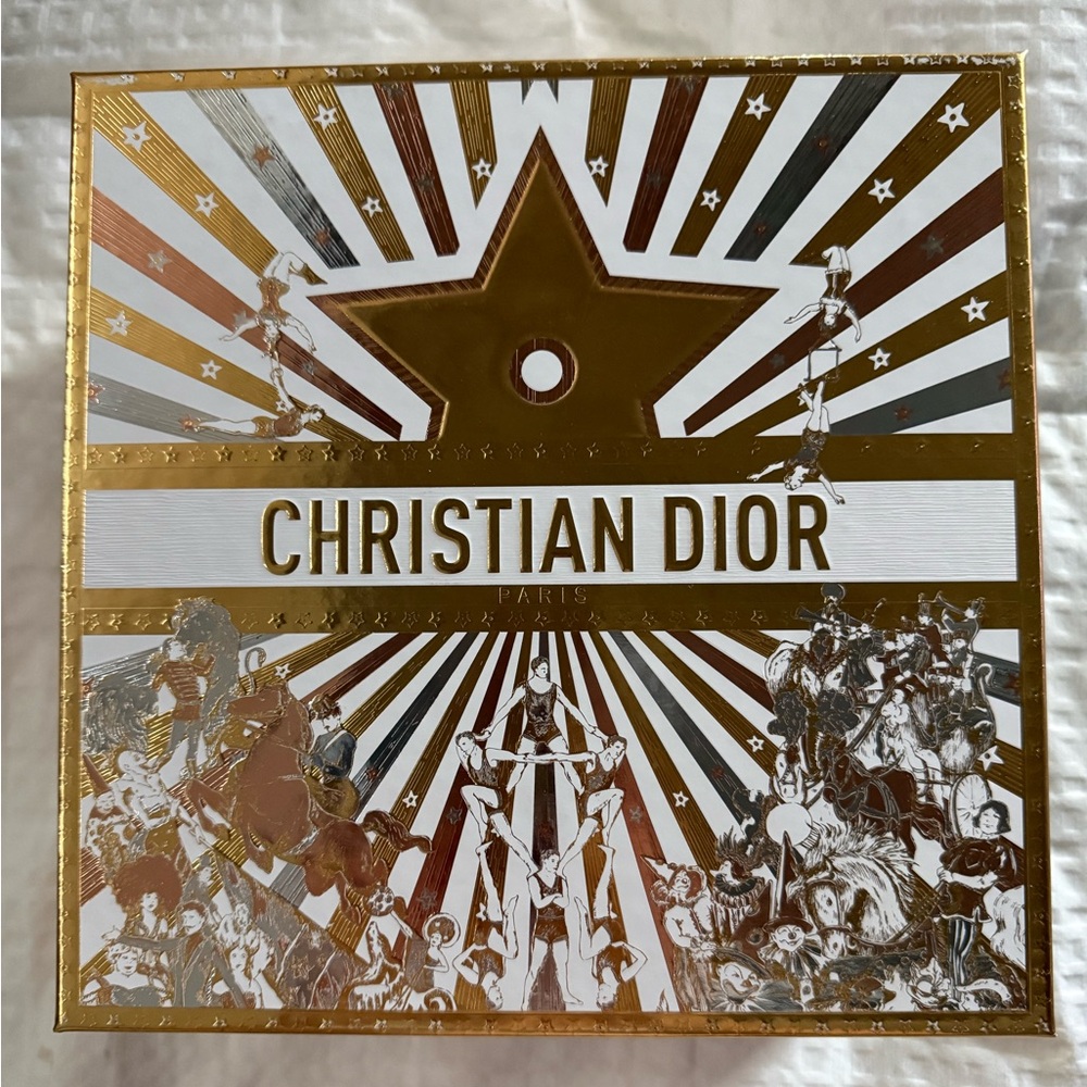 Christian Dior Circus of Dreams Gift Box with Silver Case - Picture 2 of 12